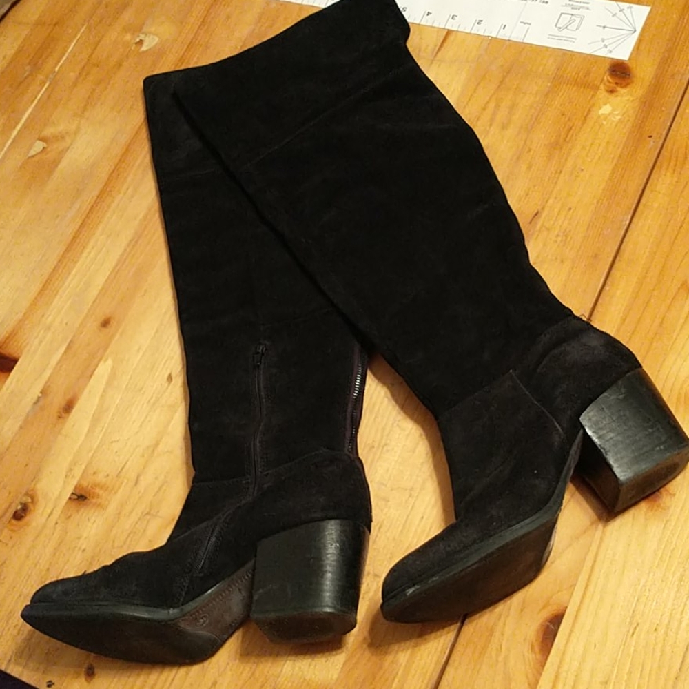 Size 9 Steve Madden Over-the-Knee Heeled Boots